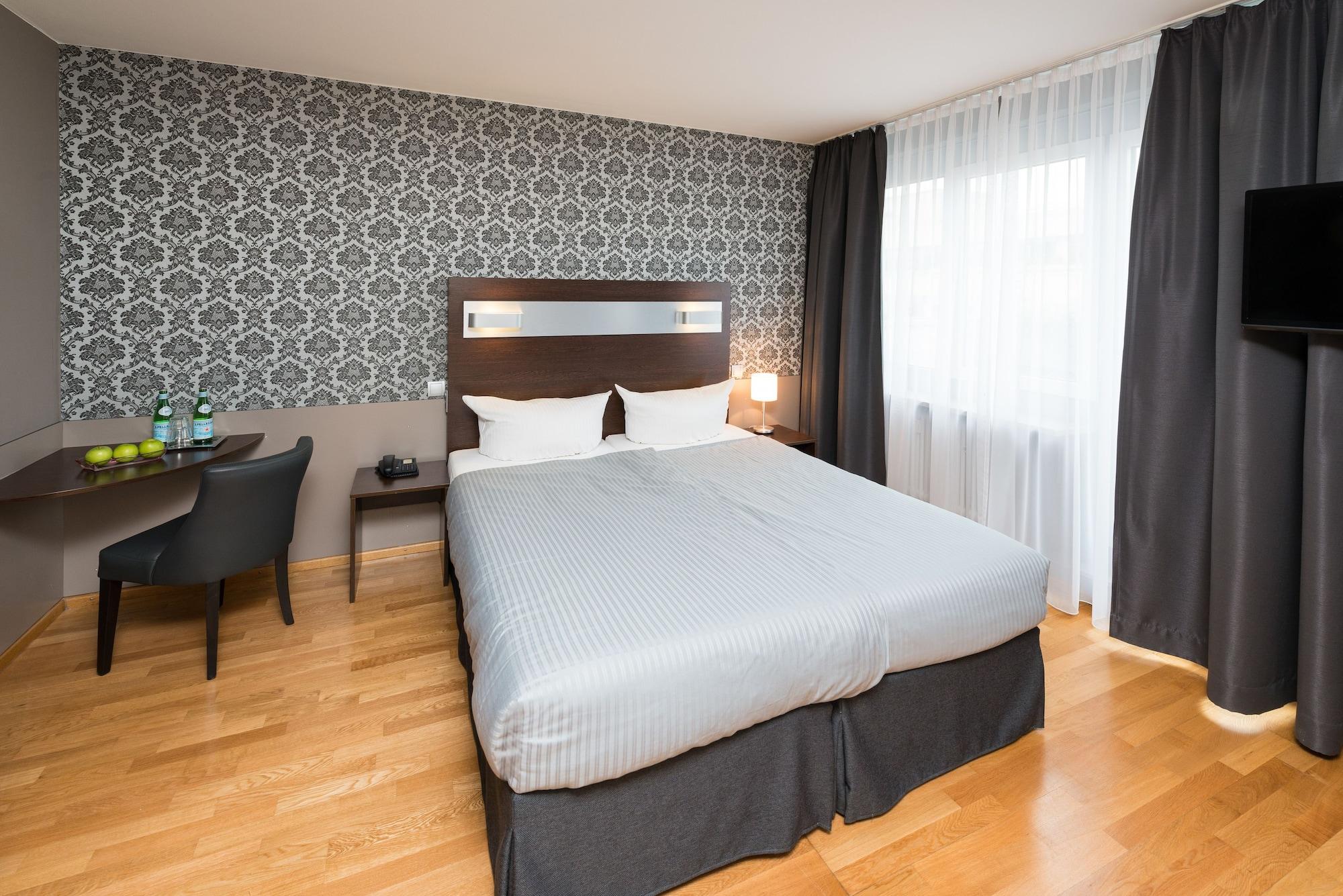 - Design Hotel 4*